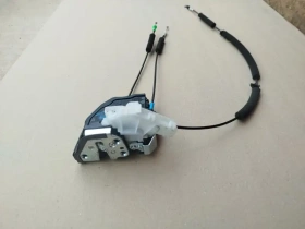 Замок двери Toyota C-HR MAXH10, NGX10,50, ZGX10 2019 Задн. Прав.