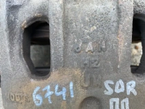 Суппорт тормозной Kia Sorento Prime UM 2014-2020 Перед. Прав.