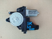 Мотор стеклоподъемника Kia Sorento Prime UM 2014-2020 Задн. Лев.