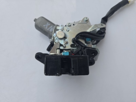 Замок двери багажника Lexus NX AYZ10L AYZ15L ZGZ10L ZGZ15L 2014-2022 Задн. 