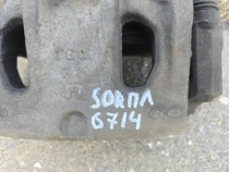 Суппорт тормозной Kia Sorento Prime UM 2014-2020 Перед. Лев.