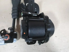 Ремень безопасности Kia Stinger J5 2017- Перед. Прав.