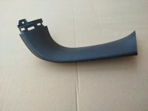 Обшивка двери багажника Kia Sportage QL 2015-2021  Прав.