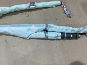 Шторка безопасности Kia Stinger J5 2017-  Лев.