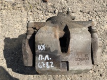 Суппорт тормозной Lexus UX MZAA10L MZAH10L 2018- Перед. Лев.