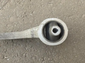 Рычаг подвески нижний Kia Stinger J5 2017- Перед. 