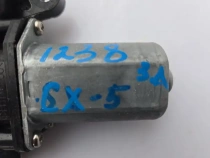 Мотор стеклоподъемника Mazda CX-5 1 KE 2011-2017 Задн. Лев.