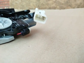 Замок двери багажника Lexus RX 4 GGL25L GYL25L AGL20L AGL25L 2015-2022  