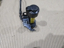 Пиропатрон капота Kia Sorento Prime UM 2014-2020  Лев.