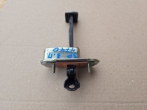 Ограничитель двери Kia Sportage QL 2015-2021 Задн. Прав.