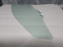 Стекло двери Mazda 3 BM BM 2013-2019 Перед. Лев.