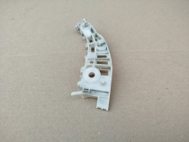 Кронштейн крыла Mitsubishi Outlander 3 GF 2012-2021 Перед. Прав.