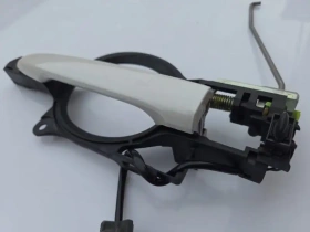 Ручка двери Mitsubishi Outlander 3 GF 2012-2021 Перед. Лев.