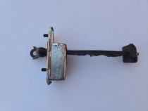 Ограничитель двери Hyundai Tucson TL 2015-2021 Перед. Лев.