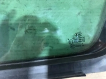 Форточка двери Kia Sportage QL 2015-2021 Задн. Лев.