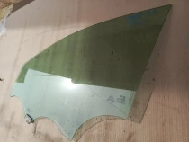 Стекло двери Kia Sorento Prime UM 2014-2020 Перед. Лев.