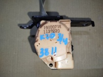 Ремень безопасности Toyota Camry 70 XV70 2017-2024 Задн. 