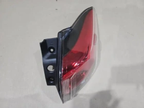 Фонарь Toyota RAV4 40 XA40 2015-2019  Прав.