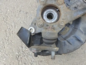 Кулак поворотный Lexus RX 4 GGL25L GYL25L AGL20L AGL25L 2015-2022 Перед. Прав.