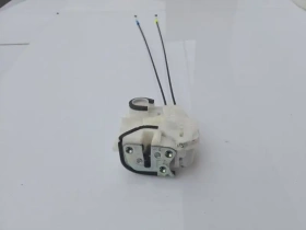 Замок двери Mitsubishi Outlander 3 GF 2012-2023 Задн. Лев.