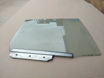 Стекло двери Toyota C-HR MAXH10, NGX10,50, ZGX10 2019 Задн. Прав.