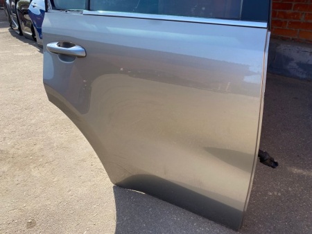 Дверь Kia Sportage QL 2015-2021 Задн. Прав.