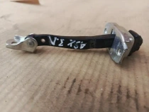 Ограничитель двери Mitsubishi ASX GA 2010-2023 Задн. Лев.