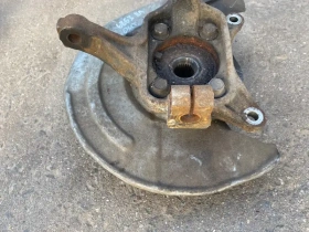 Кулак поворотный Mitsubishi Outlander 3 GF 2012-2023 Перед. Прав.