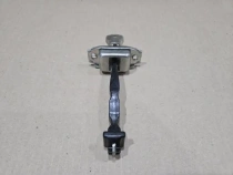 Ограничитель двери Mitsubishi ASX GA 2010-2023 Перед. Лев.