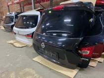 Крышка багажника Nissan Juke F15 2014 Задн. 