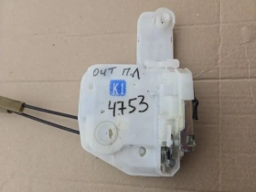 Замок двери Mitsubishi Outlander 3 GF 2012-2022 Перед. Лев.