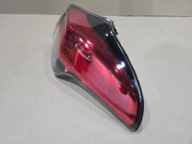 Фонарь Toyota RAV4 40 XA40 2015-2019  Прав.