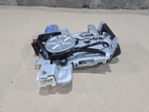 Замок двери багажника Nissan X-TRAIL T32 2013-2022  