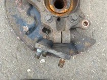 Кулак поворотный Kia Sportage QL 2015-2022 Перед. Лев.