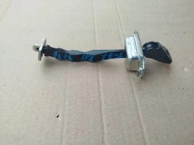 Ограничитель двери Nissan X-TRAIL T32 2013-2022 Задн. Прав.