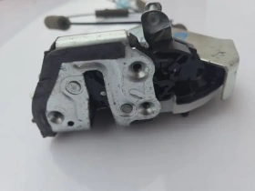 Замок двери Lexus RX 4 GGL25L GYL25L AGL20L AGL25L 2015-2022 Задн. Прав.