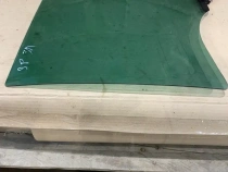 Стекло двери Kia Sportage QL 2015-2021 Задн. Лев.