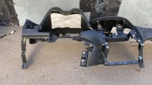 Торпедо Infiniti Q50 V37 2013-н.в.  