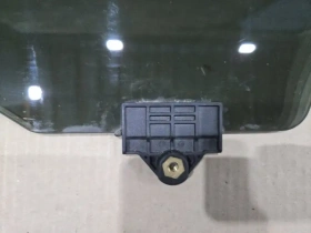 Стекло двери Hyundai Tucson TL 2015-2021 Задн. Лев.