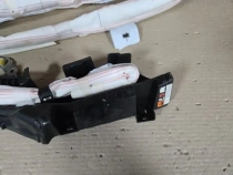 Подушка безопасности боковая Lexus UX MZAA10L MZAH10L 2018-  Прав.