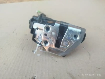 Замок двери Toyota Corolla E210 MZEH12, NRE210, ZWE211 2020 Задн. Прав.