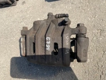 Суппорт тормозной Mitsubishi Outlander 3 GF 2012-2023 Перед. Лев.