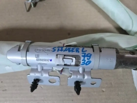 Шторка безопасности Kia Stinger J5 2017-  Лев.