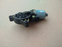 Мотор стеклоподъемника Kia Sportage QL 2015-2021 Задн. Лев.