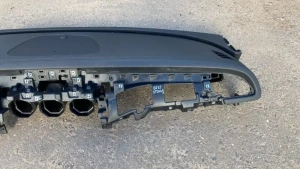 Торпедо Kia Stinger J5 2017-н.в.  