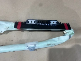 Шторка безопасности Kia Stinger J5 2017-  Прав.