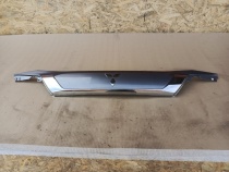 Накладка двери багажника Mitsubishi Outlander 3 GF 2012-2023 Задн. 