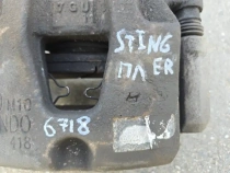 Суппорт тормозной Kia Stinger J5 2017- Перед. Лев.