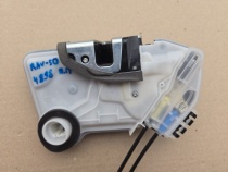 Замок боковой двери Toyota RAV4 50 XA50 2018-2023 Перед. Прав.