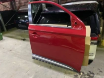 Дверь Mitsubishi Outlander 3 GF 2015- Перед. Прав.